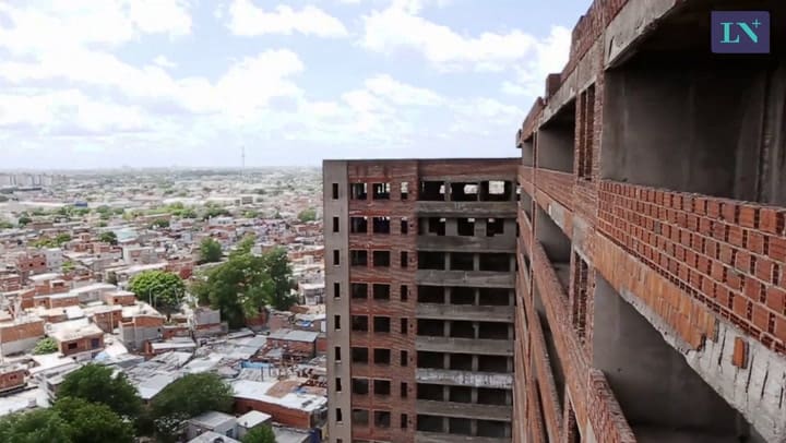 La última resistencia en el Elefante blanco