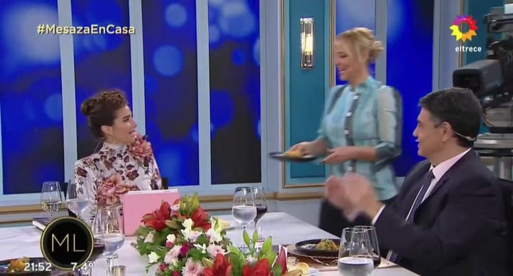 Jimena Monteverde se burló de Juana Viale en la mesaza - Fuente: eltrece