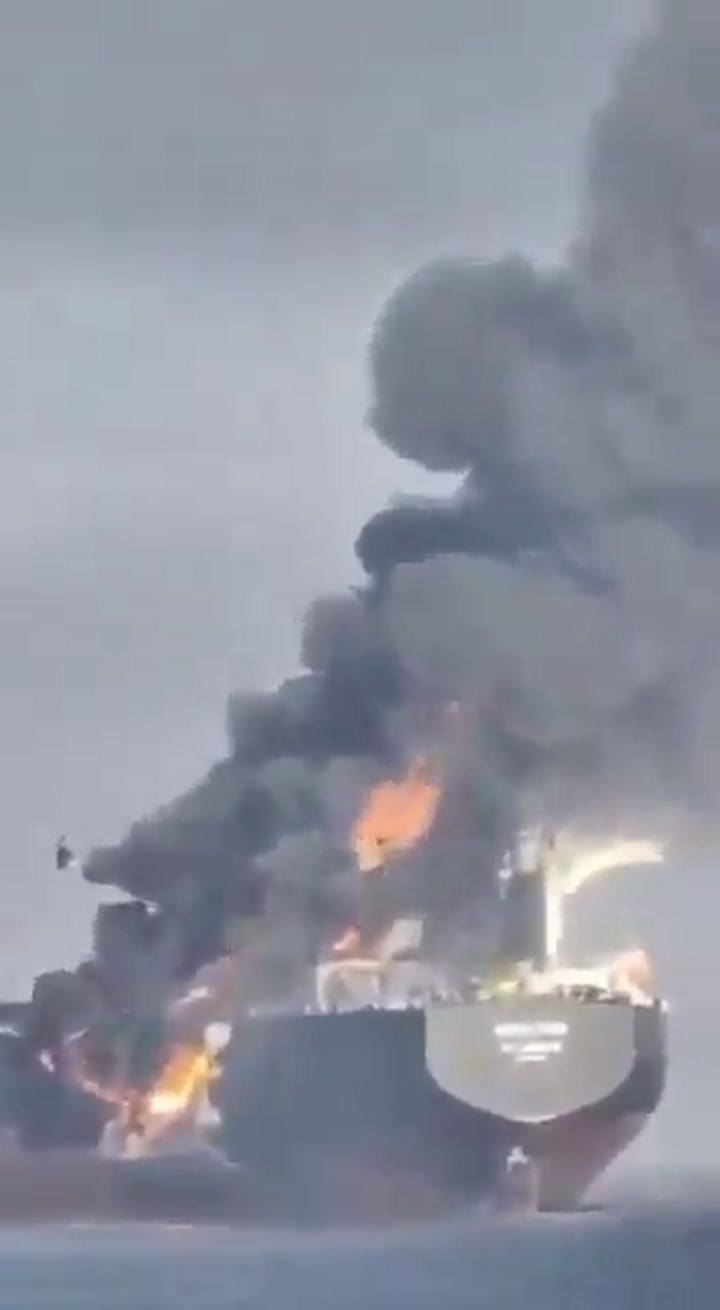 Dos petroleros colisionan en el estrecho de Ormuz