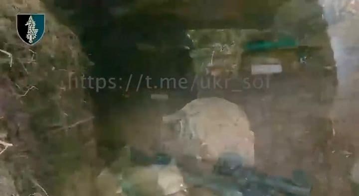 Los soldados ucranianos liquidaron a sus rivales rusos en una trinchera