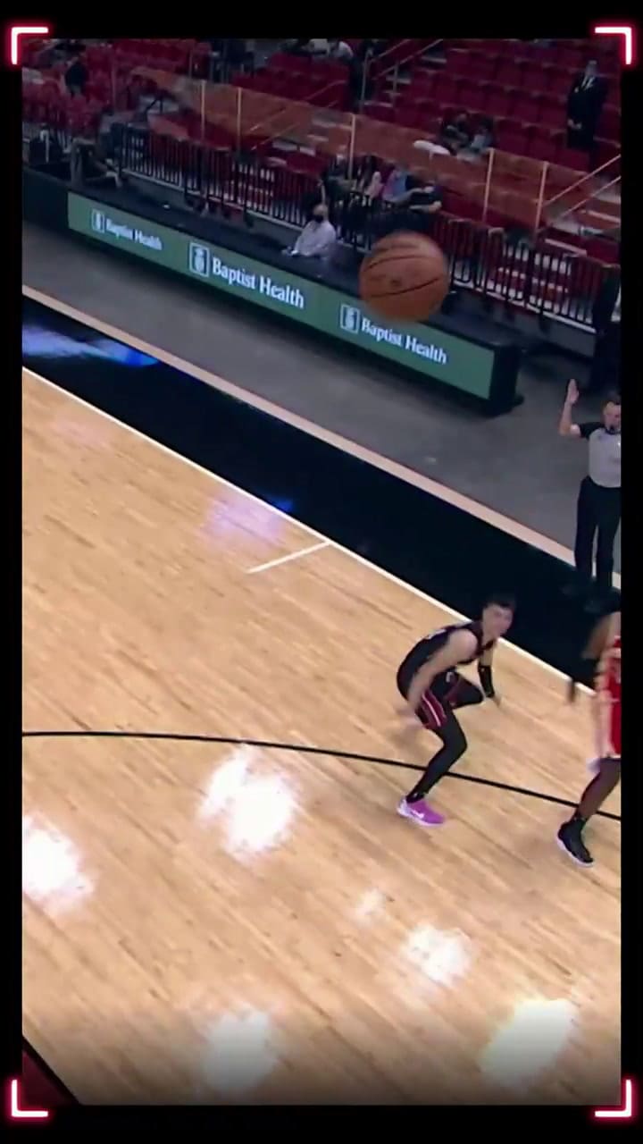 Así lo ven a Tyler Hero