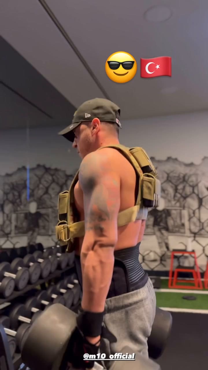 784b22b0198a4b1e837525112262ed91 Video Dashinit