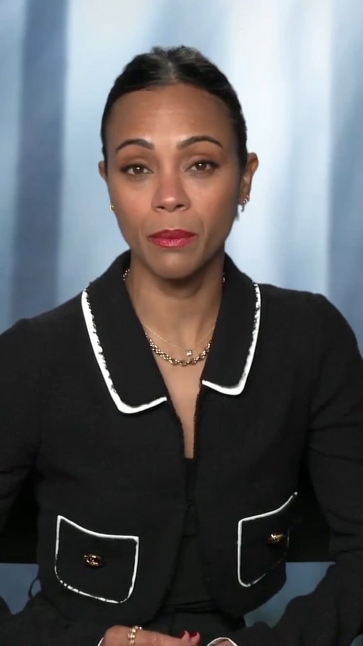 Zoe Zaldaña habla español y toma mate