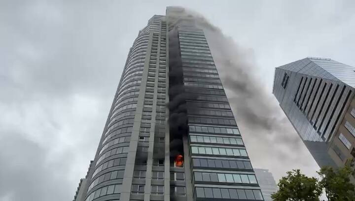 Al menos 50 evacuados tras un incendio en un edificio de Puerto Madero