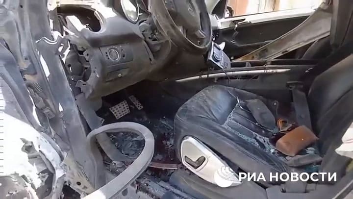 Estalló un auto y Rusia dice que fue un atentado perpetrado por Kiev