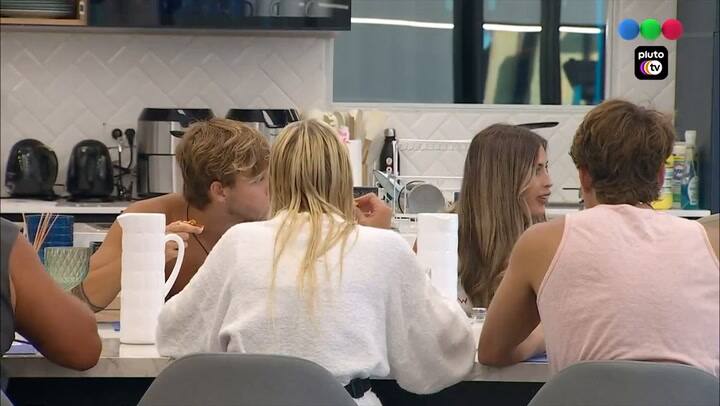 Julieta volvió a sorprender con una polémica anécdota