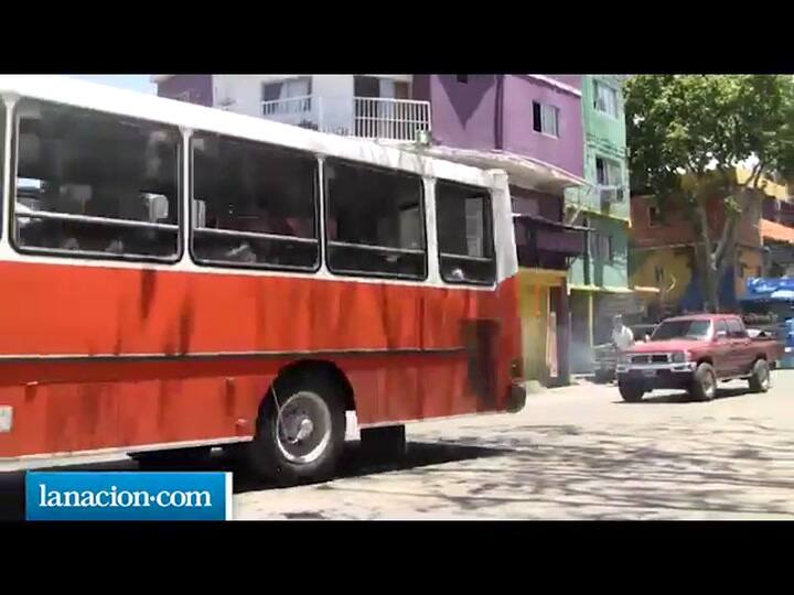 Un zapatero boliviano que lucha contra el paco