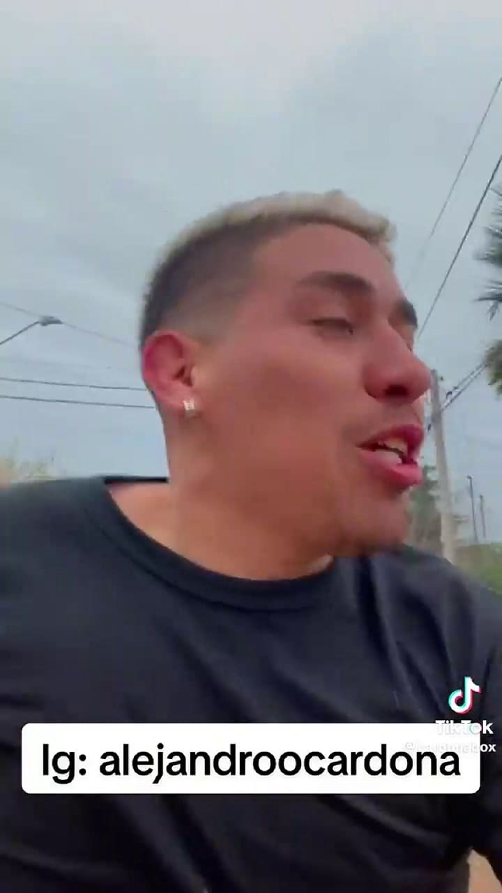 Alejandro Cardona y Choclo en TikTok
