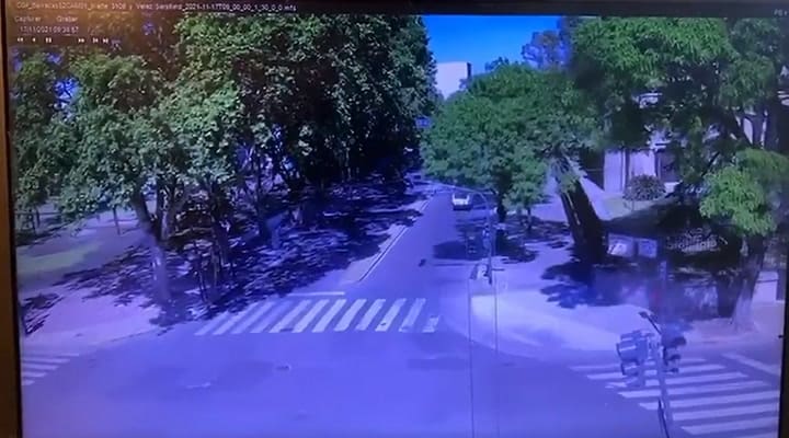 La persecución de los policías acusados a Lucas y sus amigos