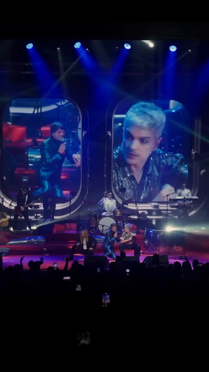 “Me Hace Sentir” , de Turf