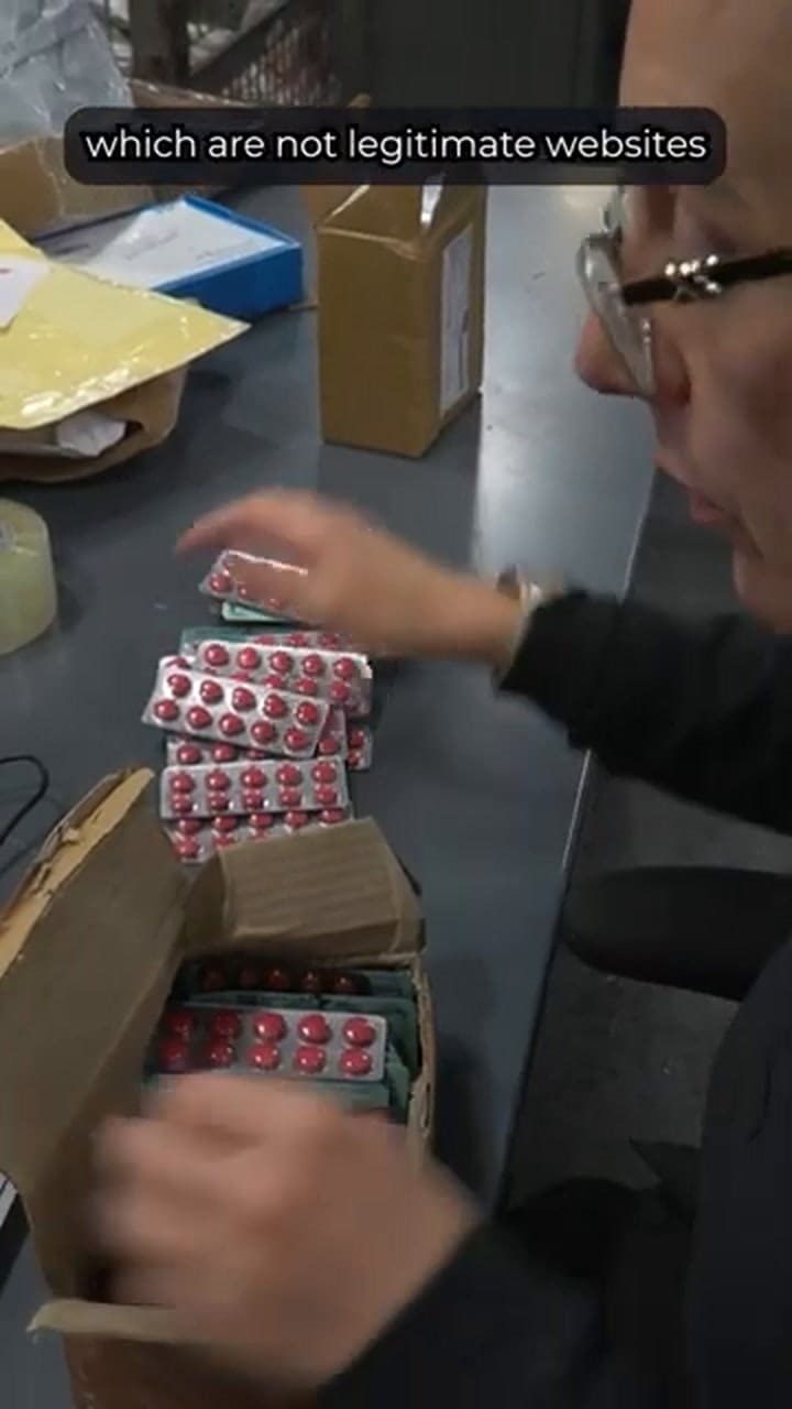 El trabajo de la CBP para interceptar mercadería falsa