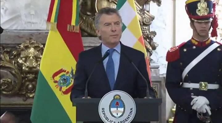 Macri recibió a Evo Morales y destacó la 'profunda amistad' entre la Argentina y Bolivia - Fuente: C