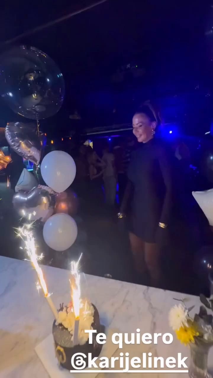 Así festejó su cumpleaños Karina Jelinek
