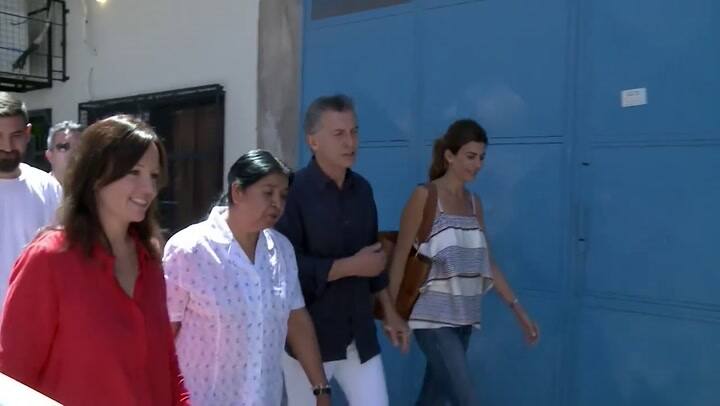 Macri estuvo en 'Los Piletones' junto con Margarita Barrientos