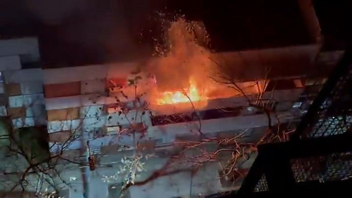 Voraz incendio en Belgrano