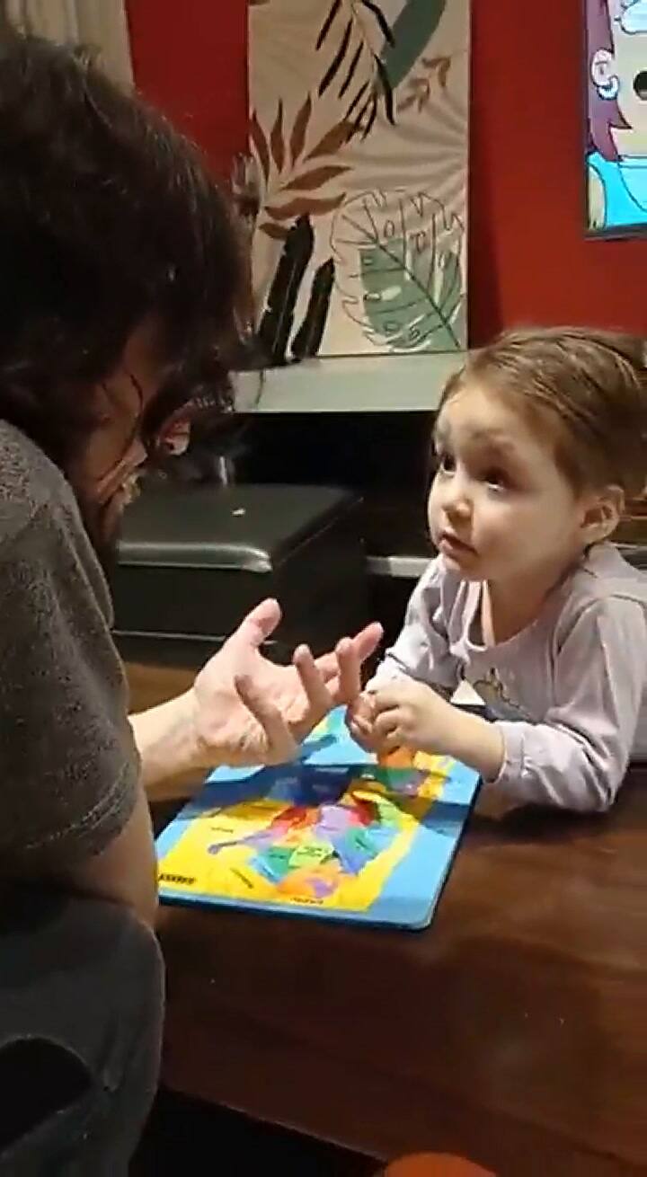 La niña que se volvió viral en las redes sociales