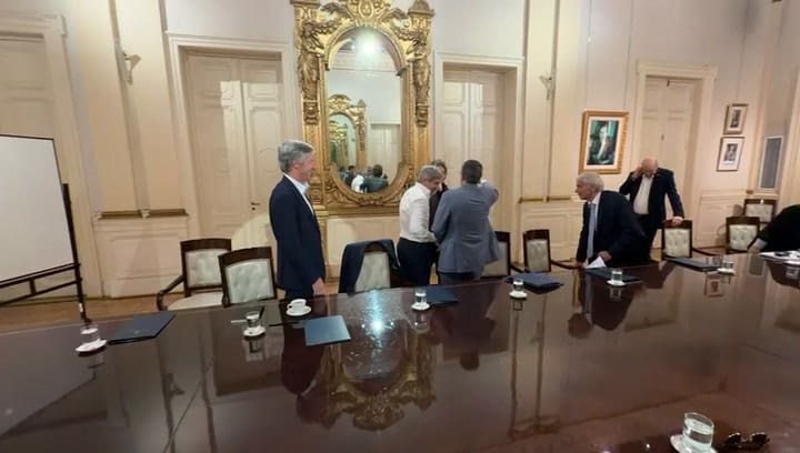 El video de Milei en la reunión de Gabinete en la Casa Rosada