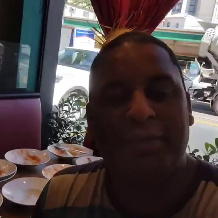 Joao explica en el local por qué lo echaron