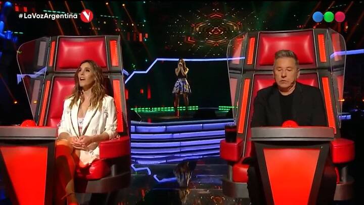 Jaqueline Boghossian interpreta 'Dos gardenias' (Isolina Carrillo)