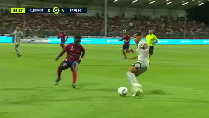 Lionel Messi en modo selección: una de billar y pecho, de espaldas y ¡chilena!