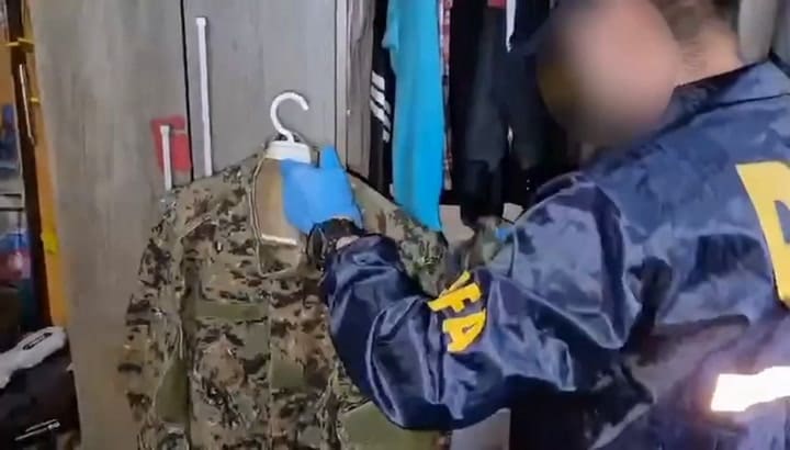 Allanamiento en Lanús por una amenaza de masacre Escolar