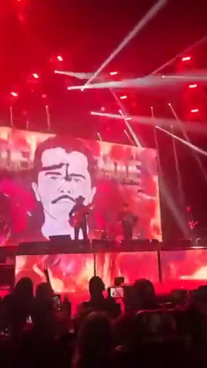 El momento del show de Los Alegres del Barranco en Guadalajara, México (X/@DeputySecState)
