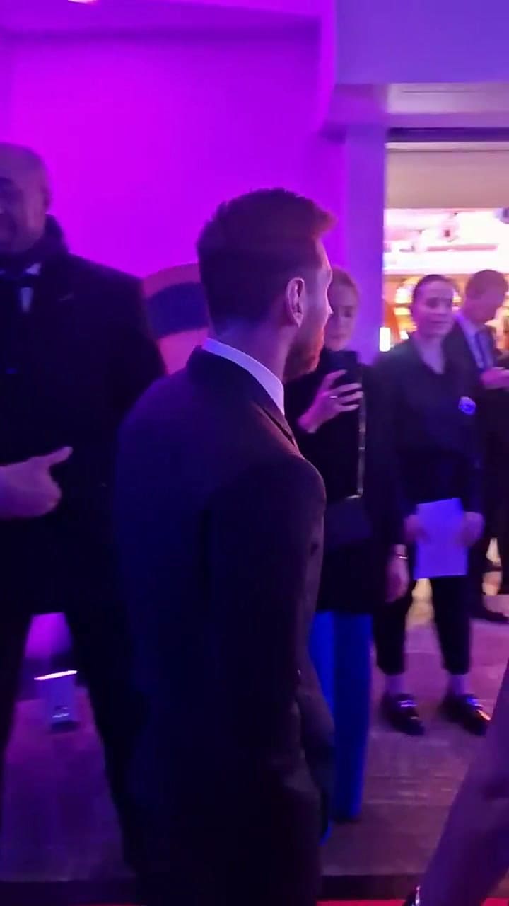 Lionel Messi y Antonela Roccuzzo, asistieron a un evento en Francia (Video: TikTok @gala.fr)