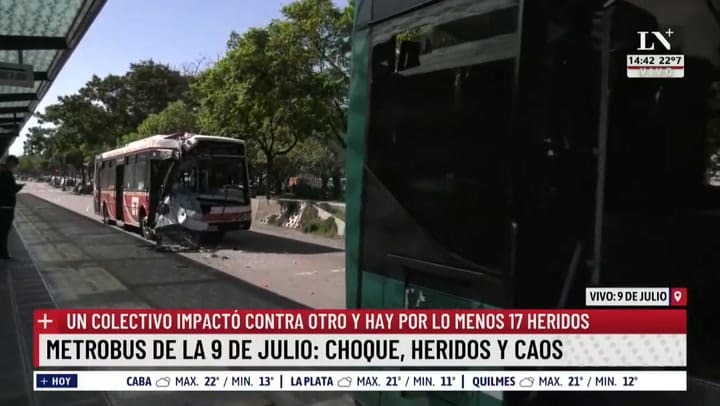 Choque de dos colectivos en el metrobus