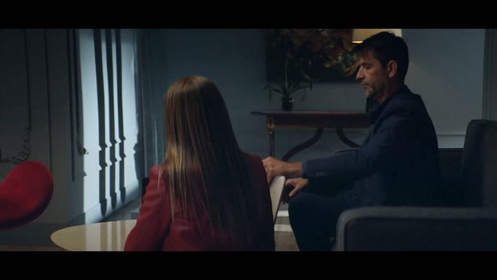 TINI, Sebastián Yatra - Oye. Fuente: Youtube