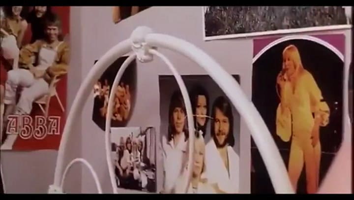 Dancing Queen' en El casamiento de Muriel (1994) - Fuente: Youtube