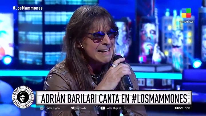 El show de Adrián Barilari en Los Mammones - Fuente: América