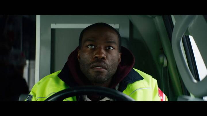 Ambulancia, tráiler