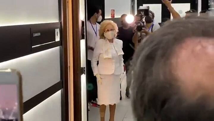 Así recibieron a Mirtha en su regreso a los estudios - Fuente: Instagram @lajauladelamoda