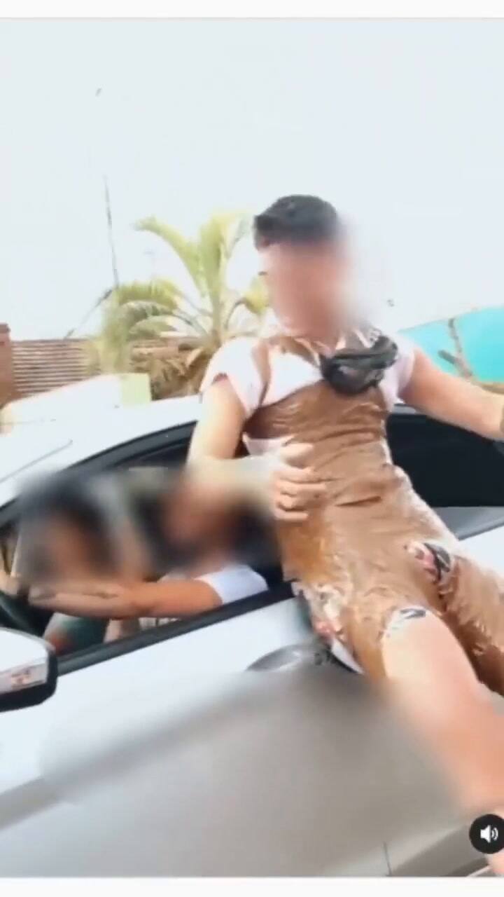 Publicó videos haciendo locuras al volante y Seguridad Vial pidió suspenderlo. Parte 2