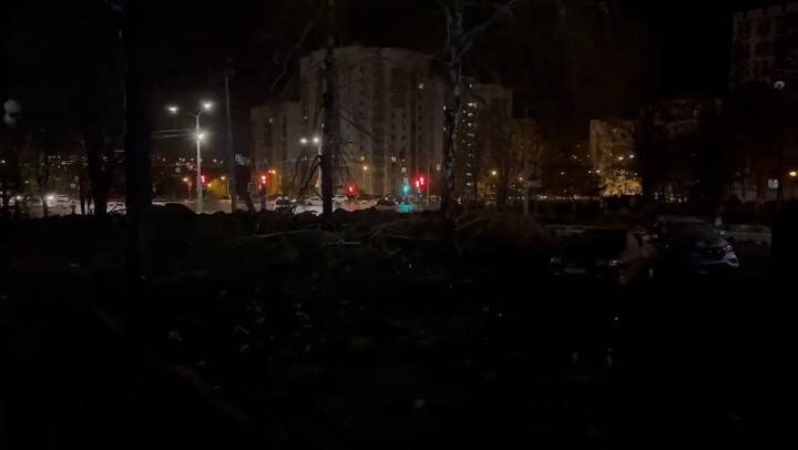 Un avión caza bombardeó accidentalmente una ciudad rusa y provocó una fuerte explosión