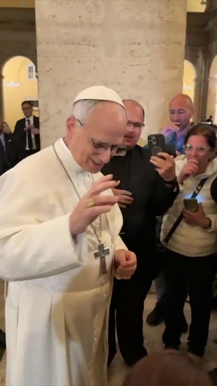 La bendición de León XIV, el nuevo sumo pontífice