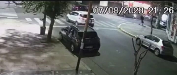 El momento de uno de los choques que protagonizó Kaleb Di Masi