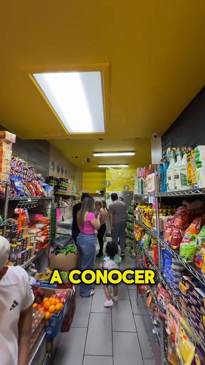 a tienda abrió en 2025 en Ridgewood y se volvió un punto de encuentro para ecuatorianos)