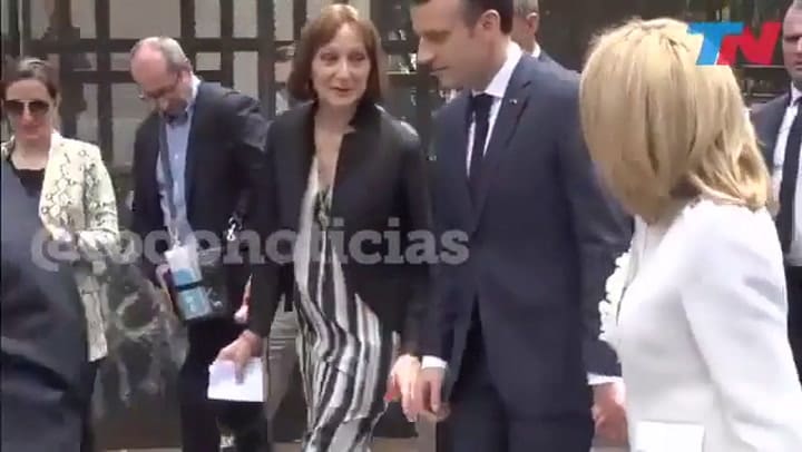 Macron visitó la Catedral Metropolitana - Fuente: TN