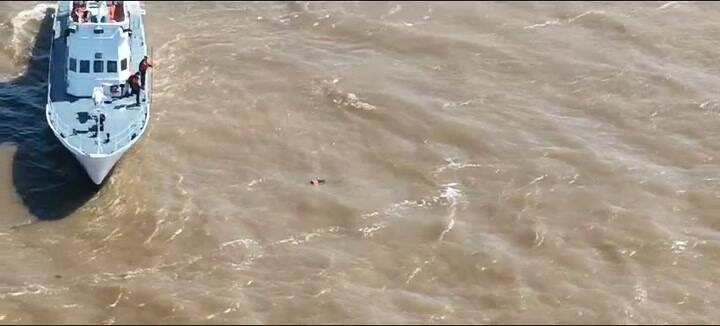 Prefectura droga río