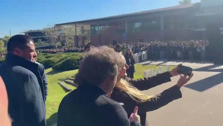 El presidente Javier Milei disertó este lunes en la Universidad de San Andrés