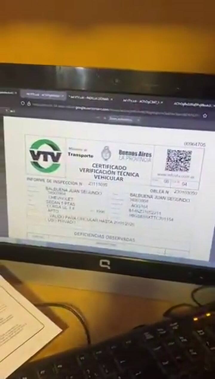 Desarticulan red de falsificación de obleas de VTV en La Plata y detienen a tres personas