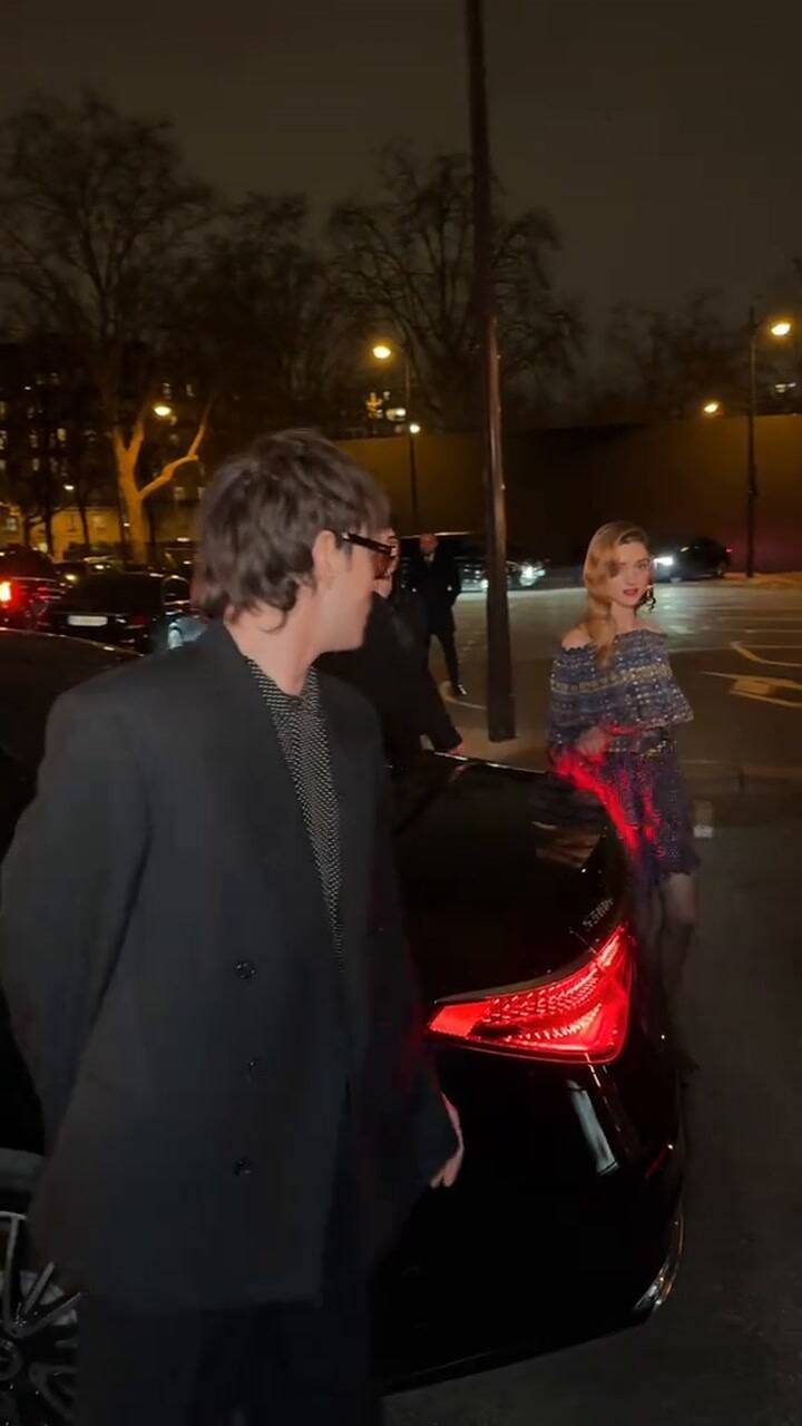 Charlie Heaton y Natalia Dyer se presentan juntos a la alfombra roja