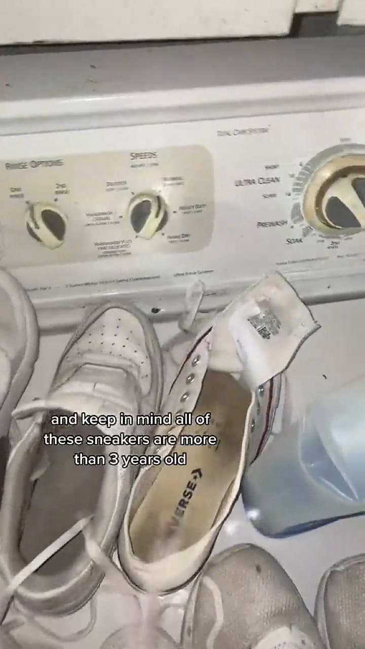 Una tiktoker reveló su truco para dejar las zapatillas como nuevas