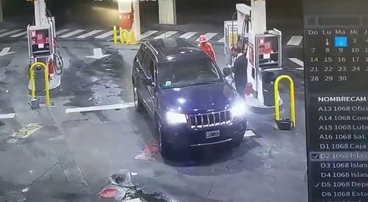 Impresionante robo piraña en una estación de servicio en San Telmo
