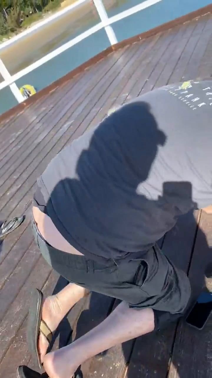 Un hombre le pidió casamiento a su novia, pero al abrir la caja ocurrió lo peor