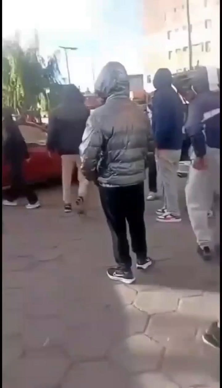 A los tiros en un velorio tumbero en Fuerte Apache