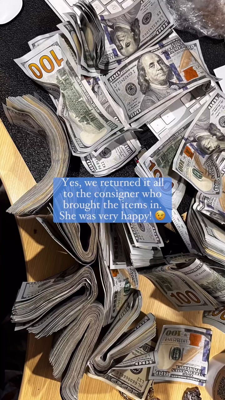 Descubren Miles De Dólares