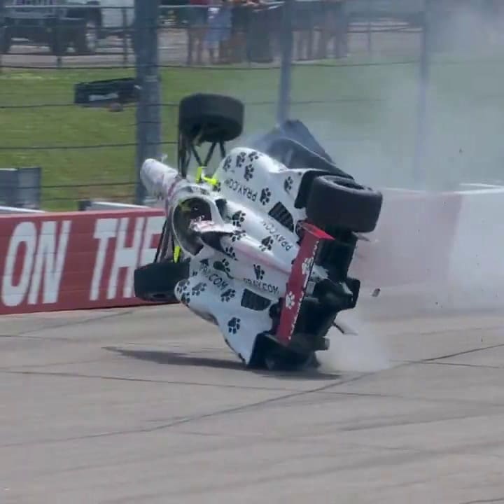 multi-car incident on the final lap