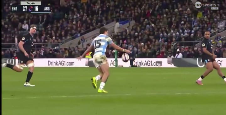 La lesión de Juan Cruz Mallía ante Inglaterra